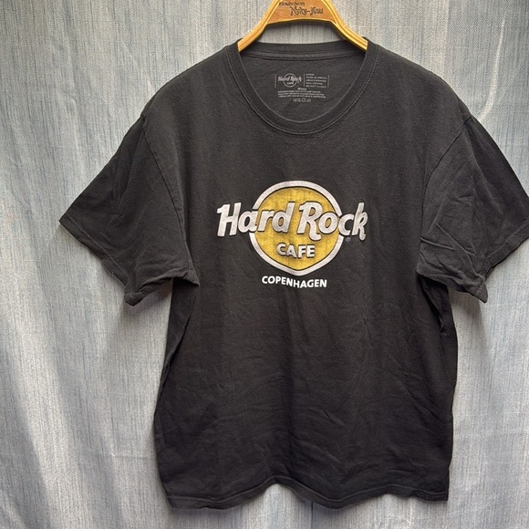 Hard Rock Cafe short sleeve shirt size large - Picture 4 of 8